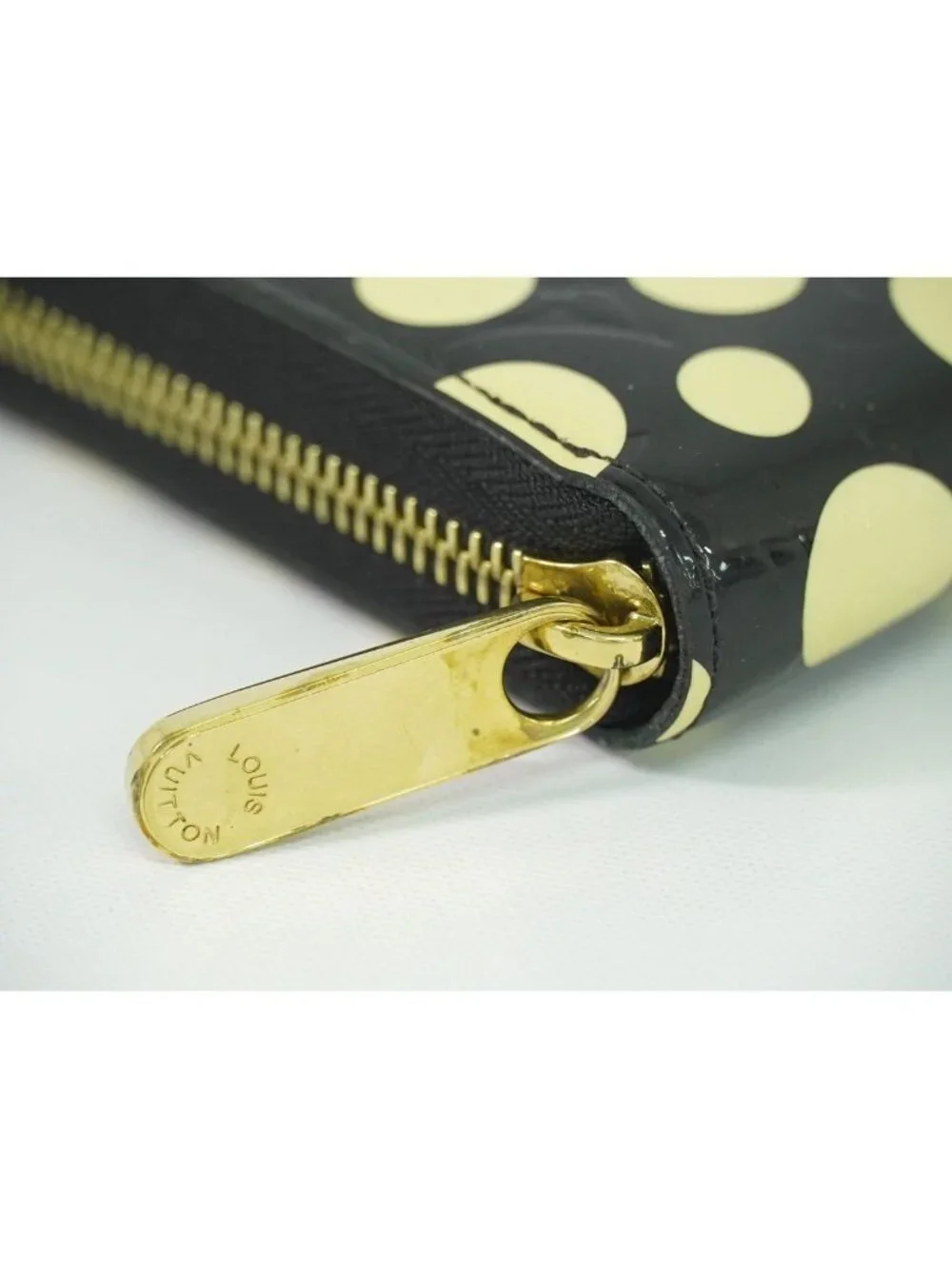 Louis Vuitton LV Zippy Wallet Monogram Vernis Dot Infinity Yayoi Kusama Black